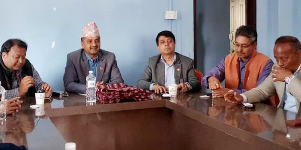 उद्योग वाणिज्य महासंघ वरिष्ठ उपाध्यक्ष 