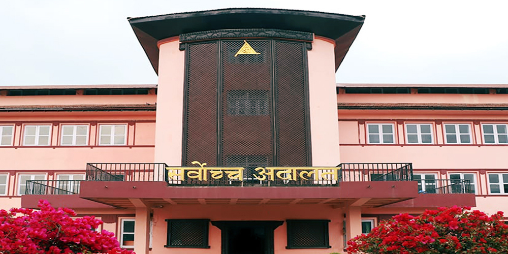 अन्तरिम आदेशमा कसैलाई पनि सम्पत्ति विवरण पेश गर्न बाध्य नपार्न भनिएको छ । 