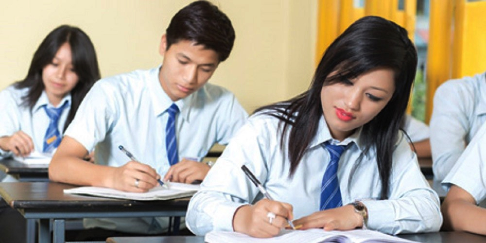 अध्ययन गरेकै विद्यालयमा परीक्षा दिन पाइने