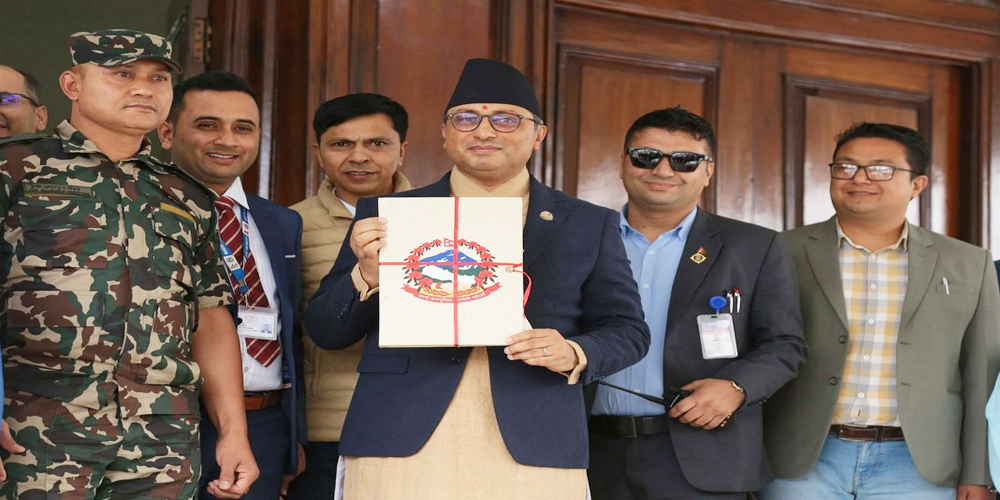 १० लाख रुपैयाँसम्मको आयमा १ प्रतिशत, १० देखि १५ लाख रुपैयाँसम्म १० प्रतिशत, १५ देखि २५ लाख रुपैयाँसम्म २० प्रतिशत, २५ देखि ४० लाख रुपैयाँसम्म २७ प्रतिशत र ४० लाख रुपैयाँभन्दा बढी आयमा २९ प्रतिशत कर लाग्नेछ