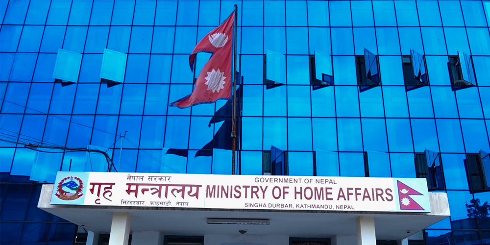 मास्क नलगाई हिँड्नेलाई पक्राउ गरिने